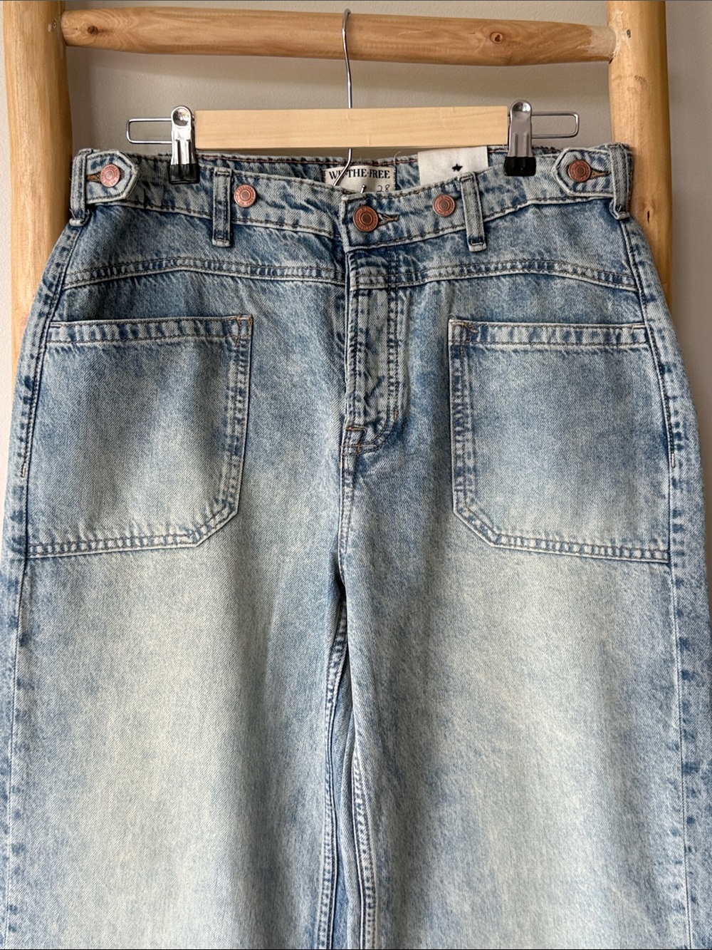 Free People We the Free Palmer Wide Leg Cuffed Denim Jeans in La La Land 28 NWT - Picture 5 of 16